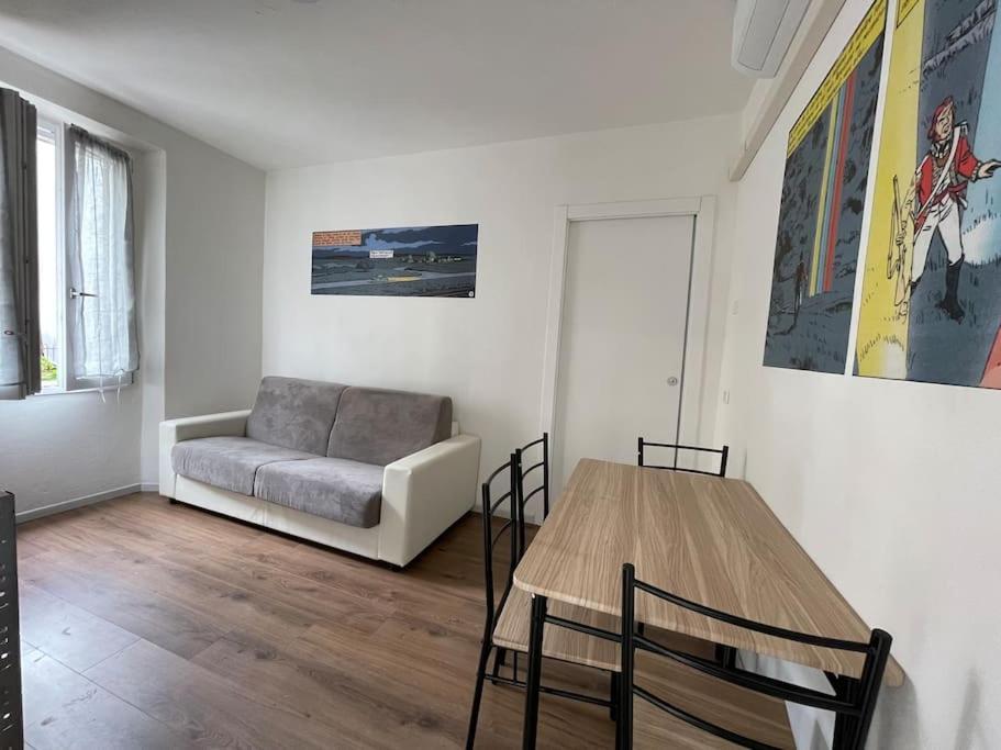 Ferienwohnung L'Etrange Rendez-Vous Tome 1 Carona  Exterior foto